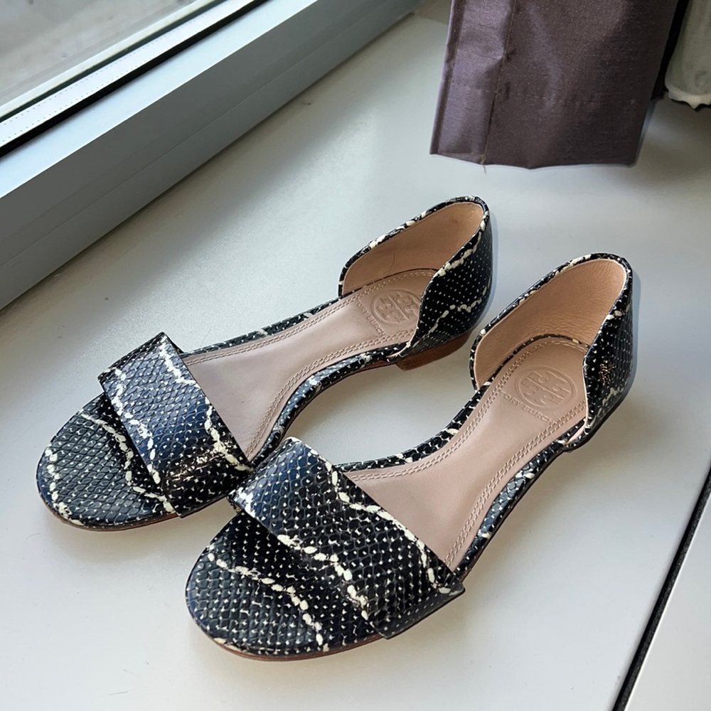 Tory Burch Savannah flats